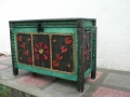 CUFAR-lemn de brad cu motive populare.Dim. 90x40x70cm